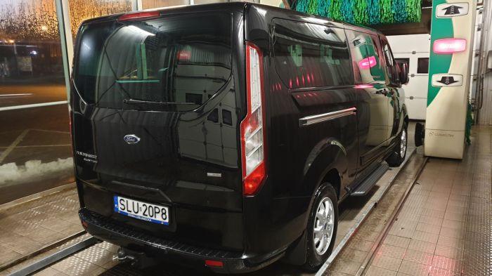 Ford Tourneo Custom Long